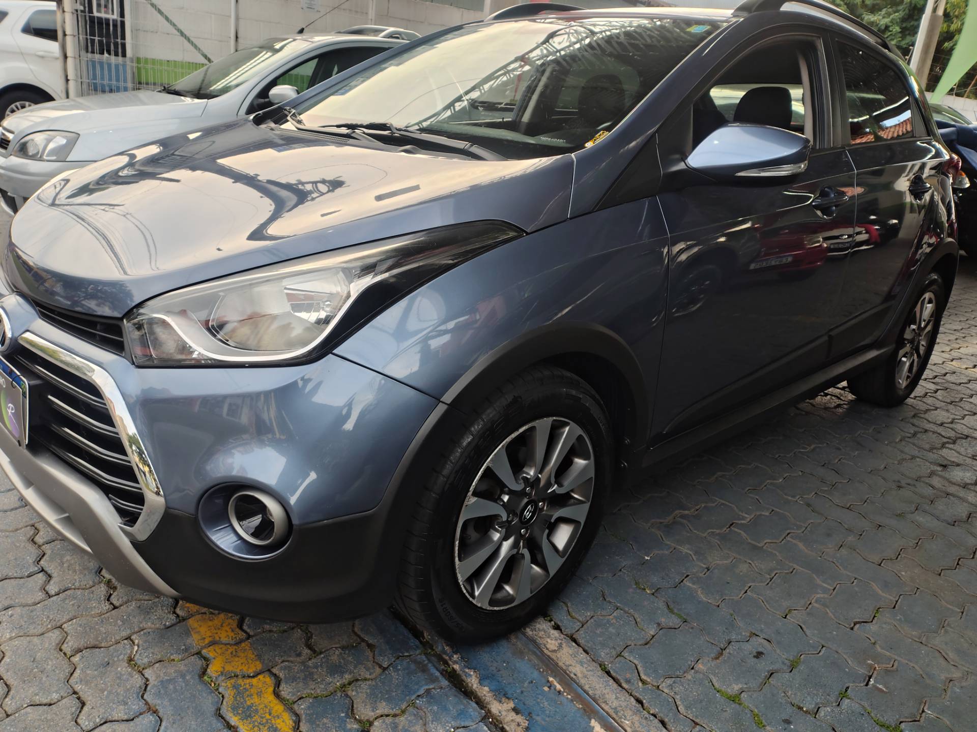 HYUNDAI HB20X