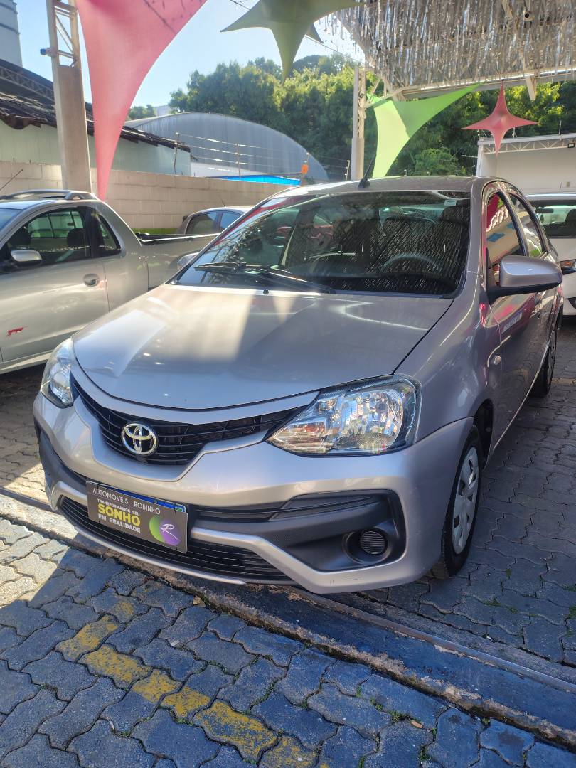 TOYOTA ETIOS