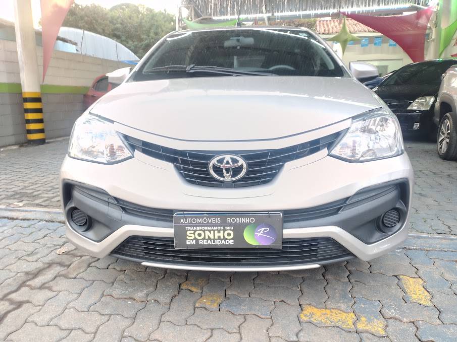 TOYOTA ETIOS