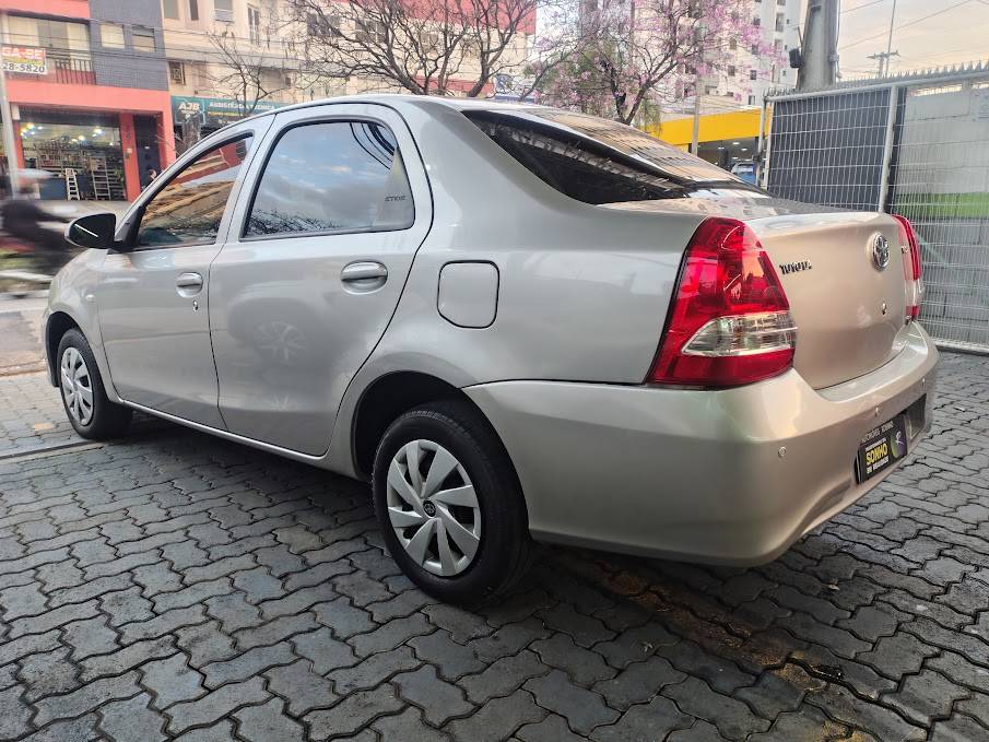TOYOTA ETIOS