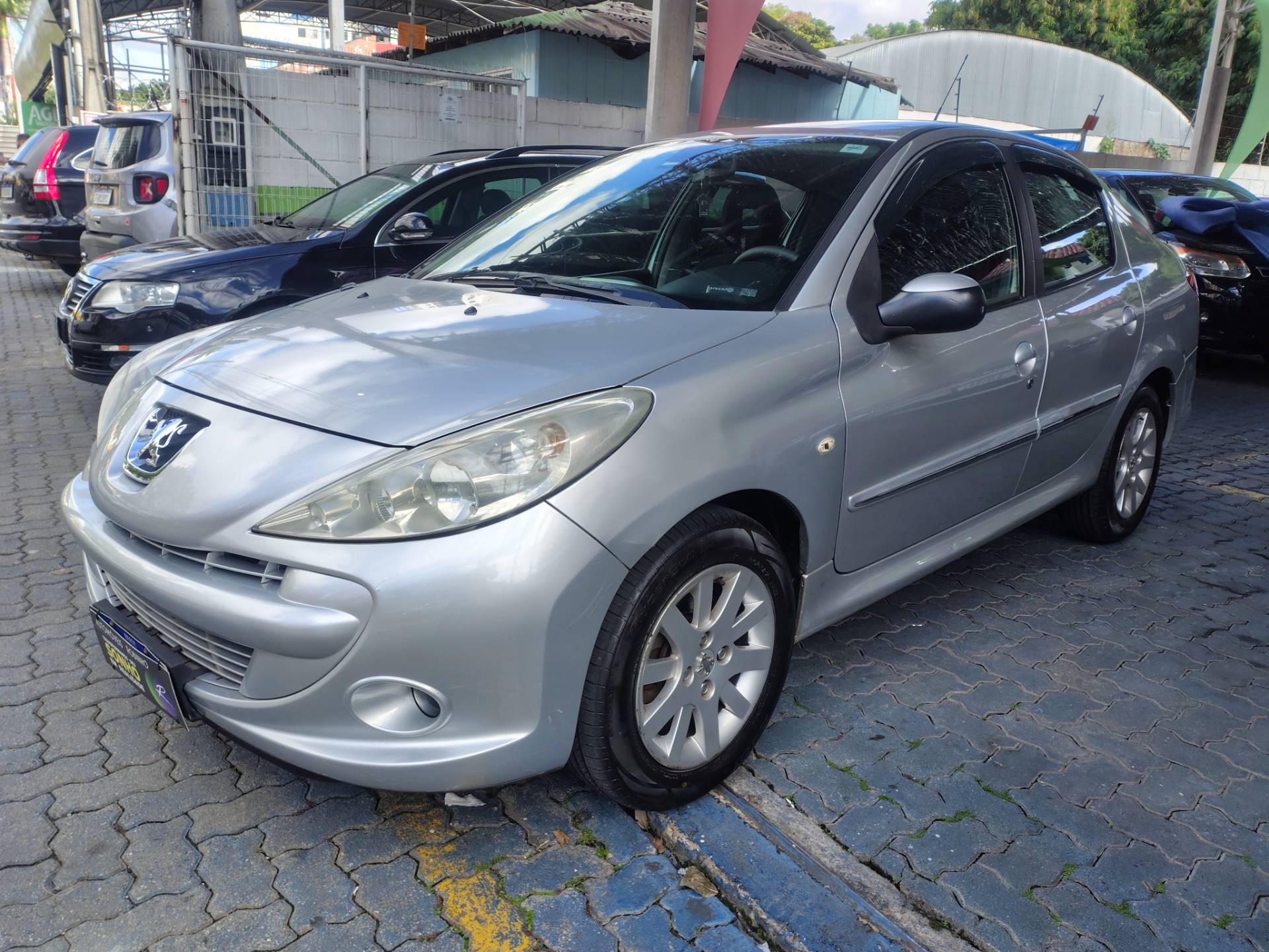 PEUGEOT 207