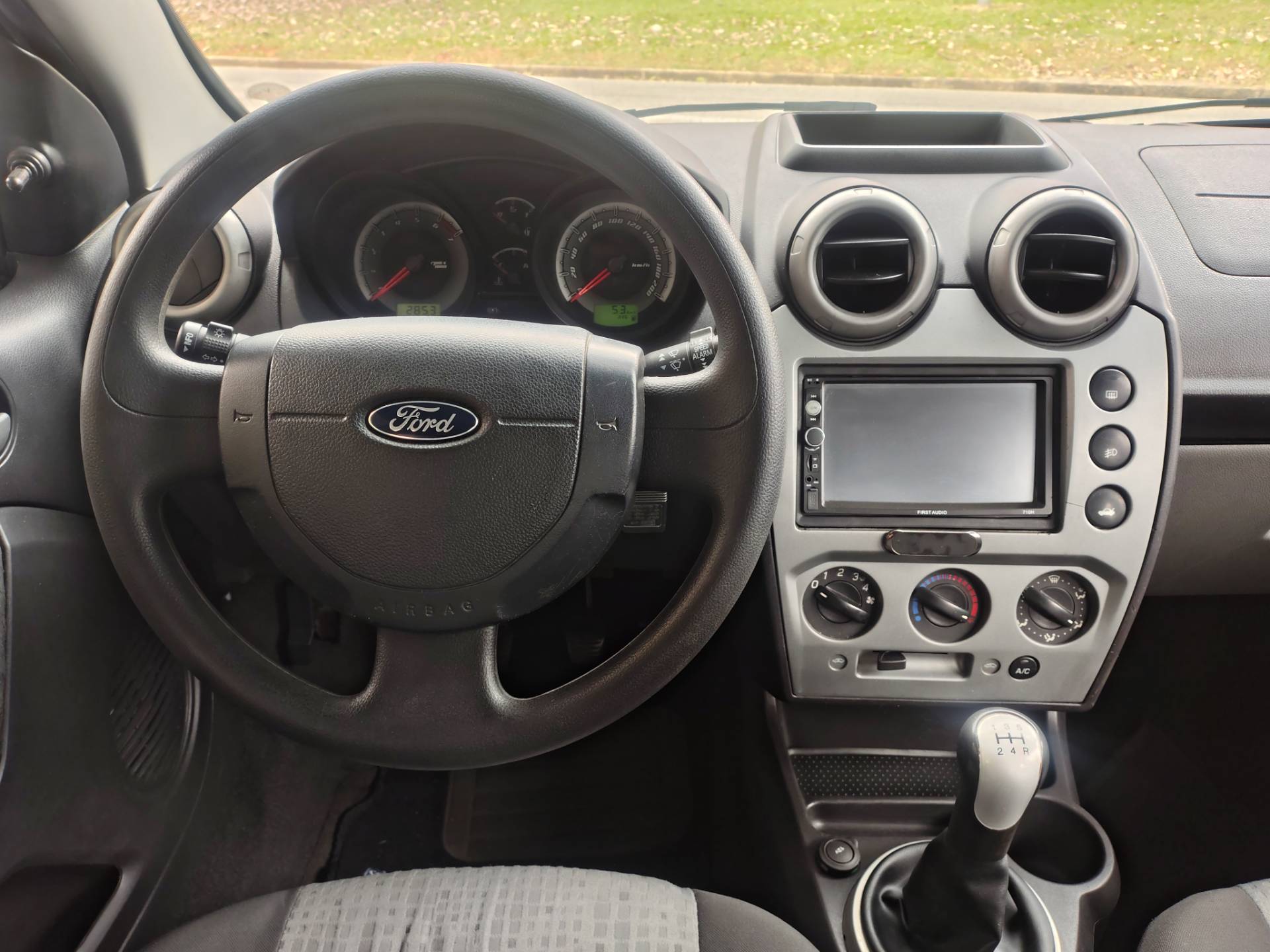 FORD FIESTA