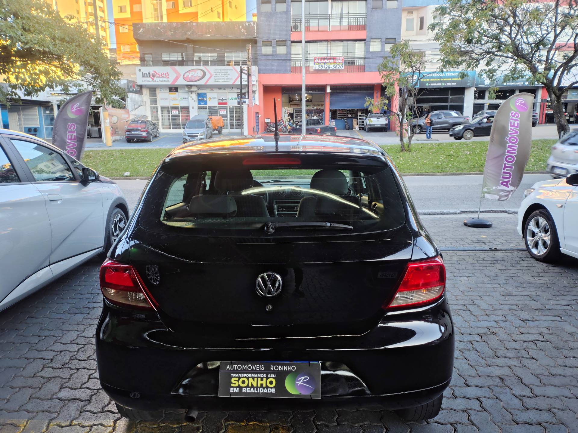 VOLKSWAGEN GOL