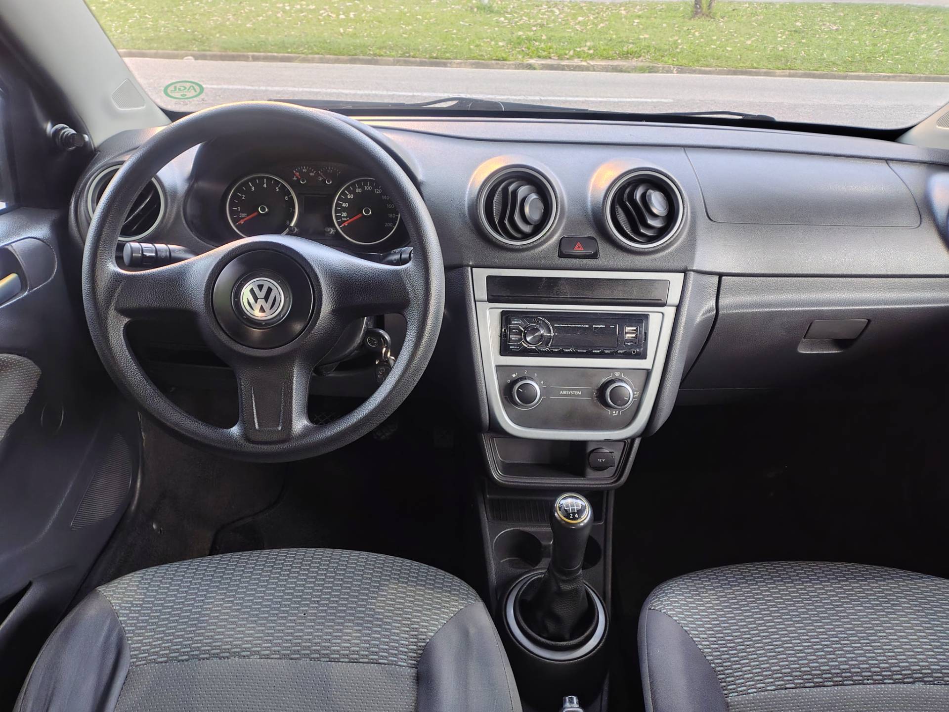 VOLKSWAGEN GOL