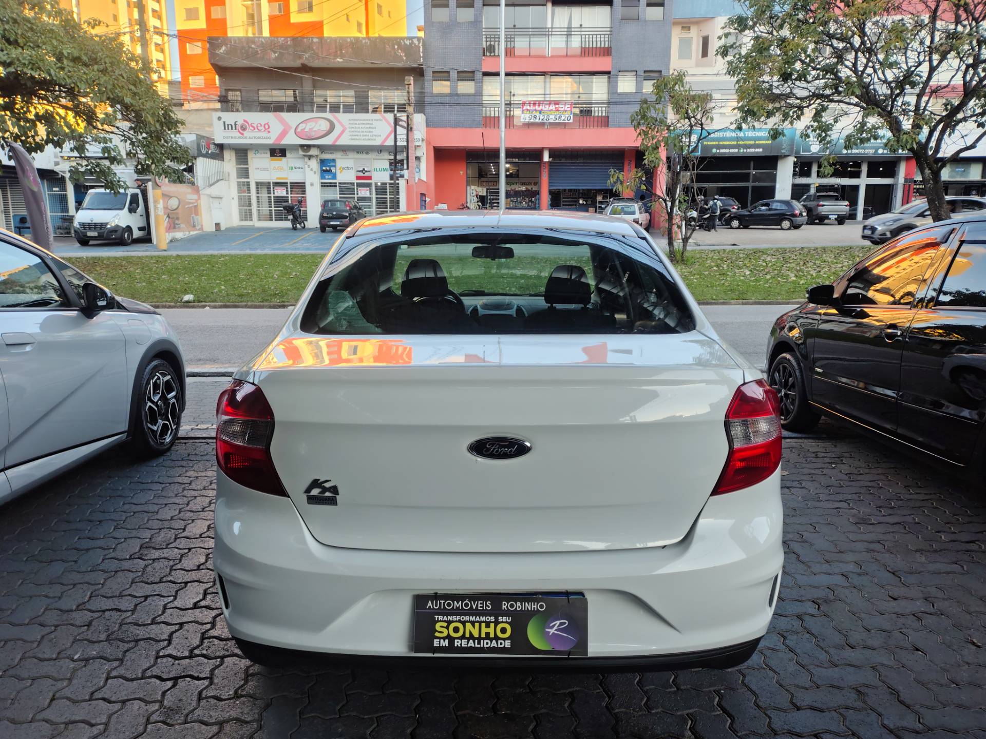 FORD KA