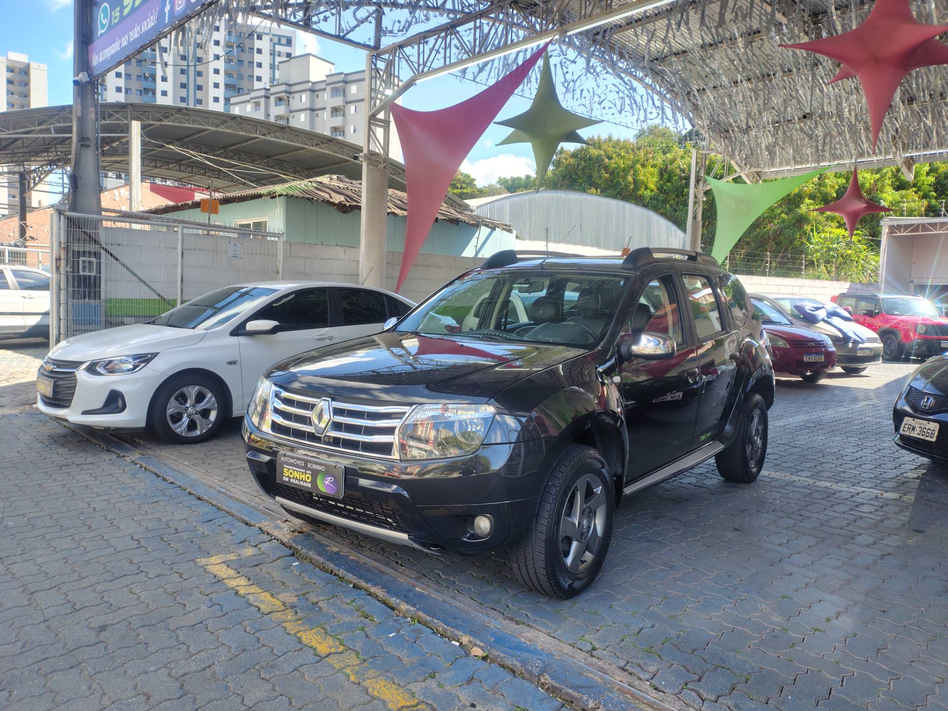 RENAULT DUSTER