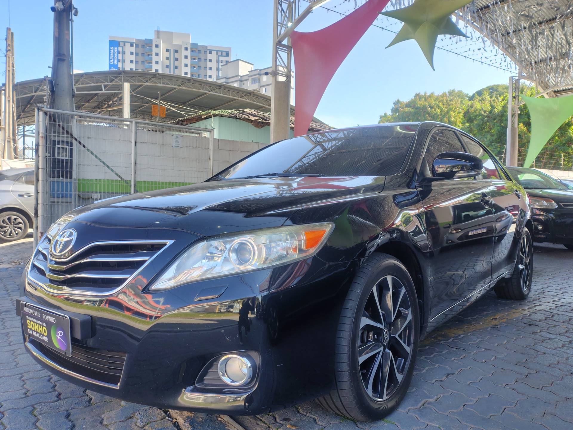 TOYOTA CAMRY