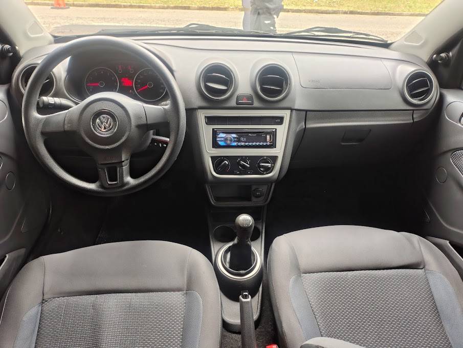 VOLKSWAGEN GOL