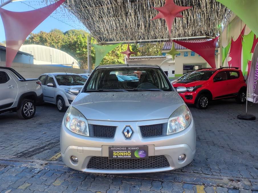 RENAULT SANDERO