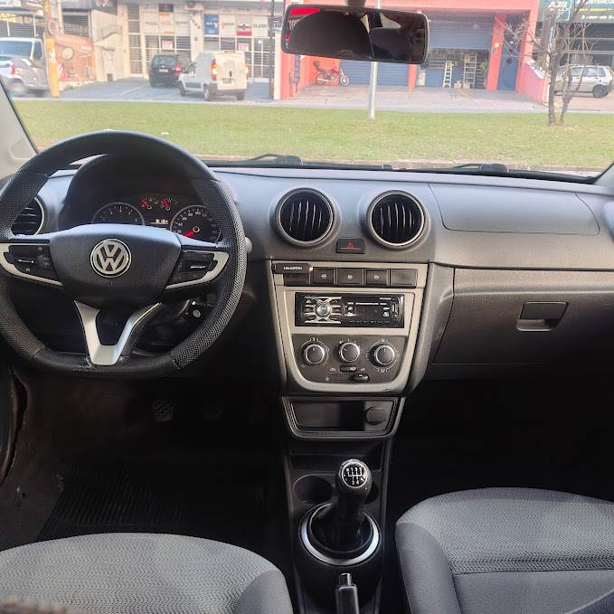 VOLKSWAGEN GOL