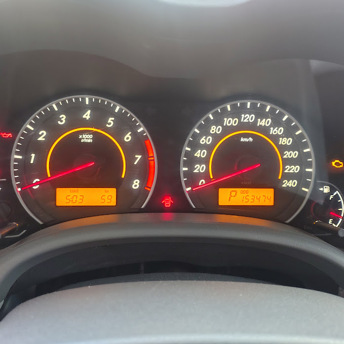 TOYOTA COROLLA