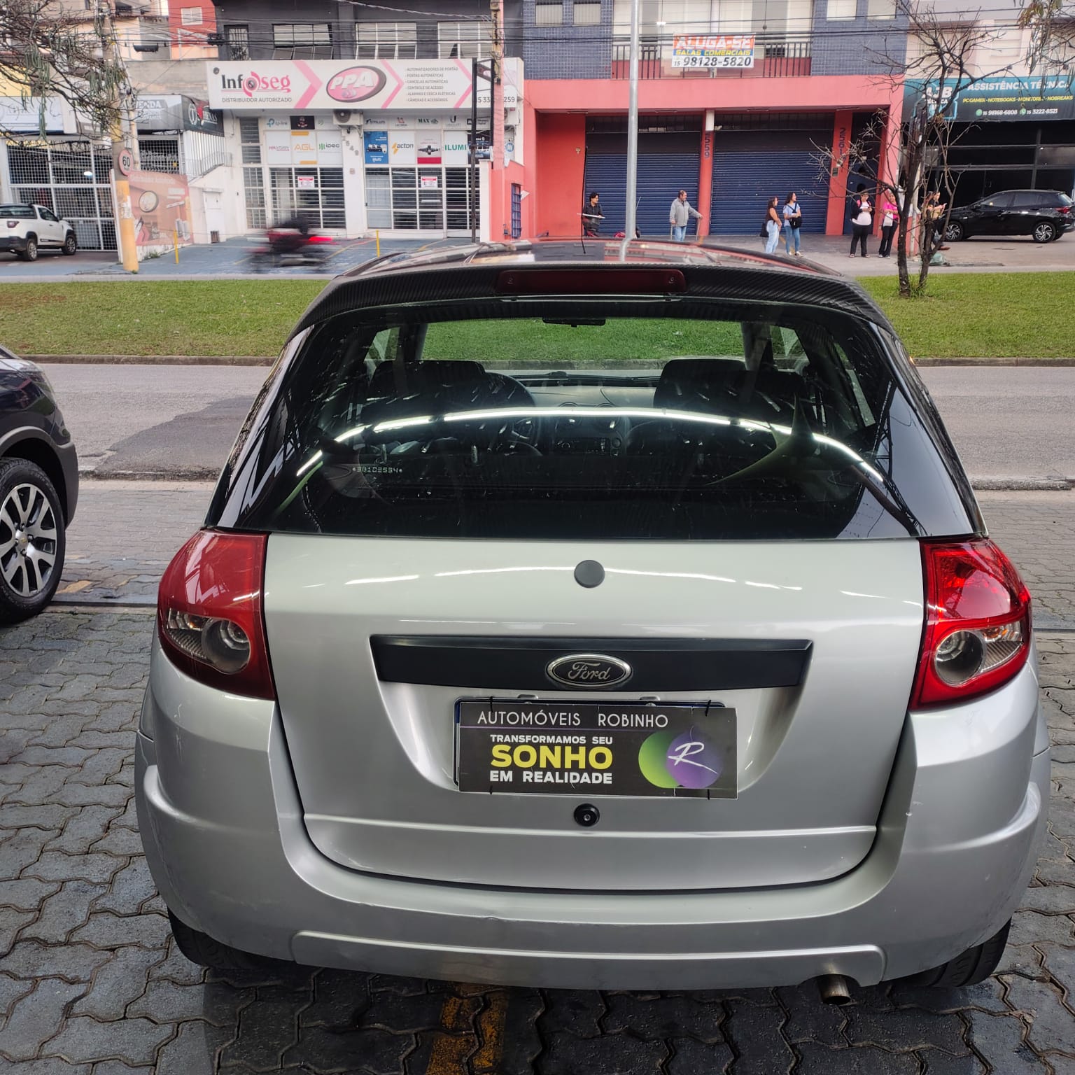 FORD KA