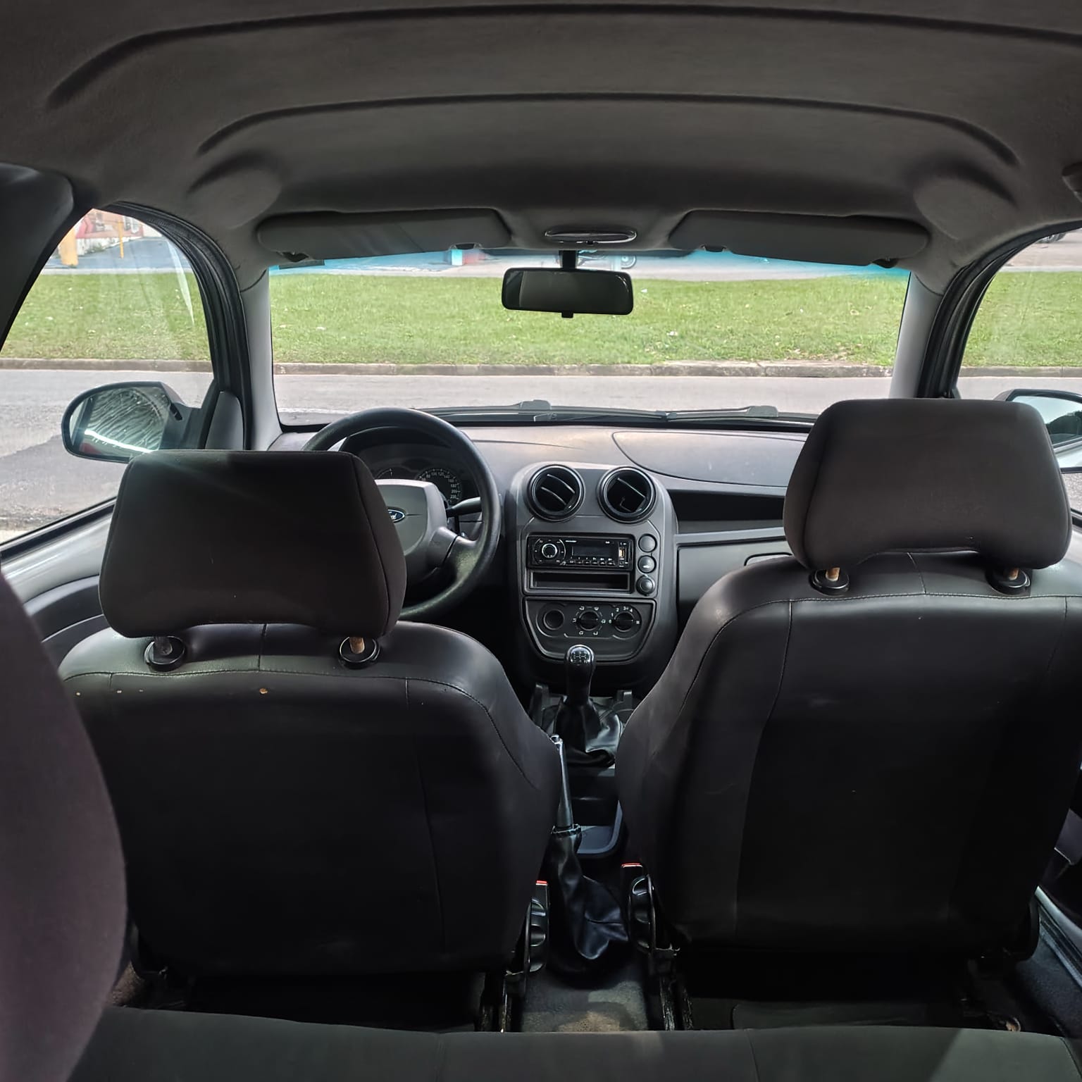 FORD KA