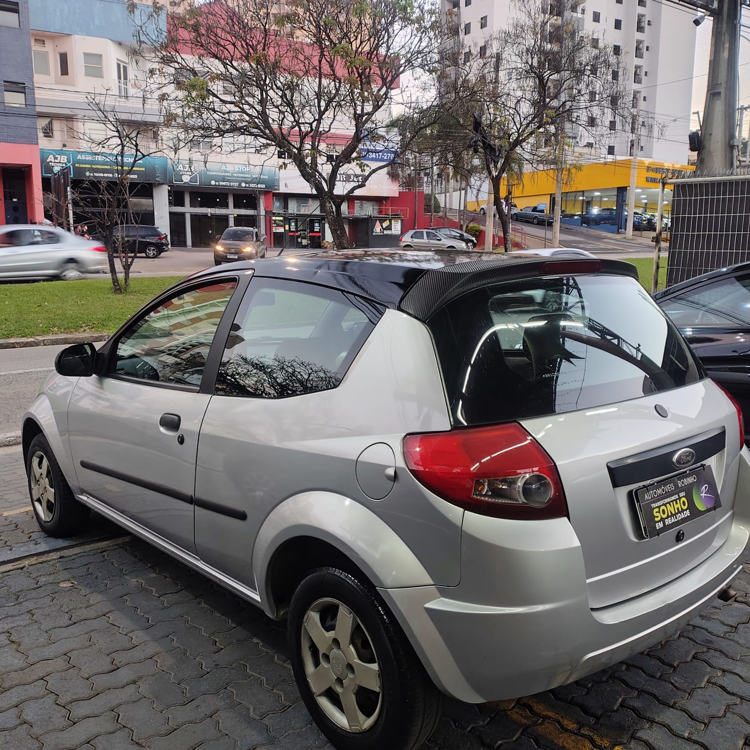 FORD KA