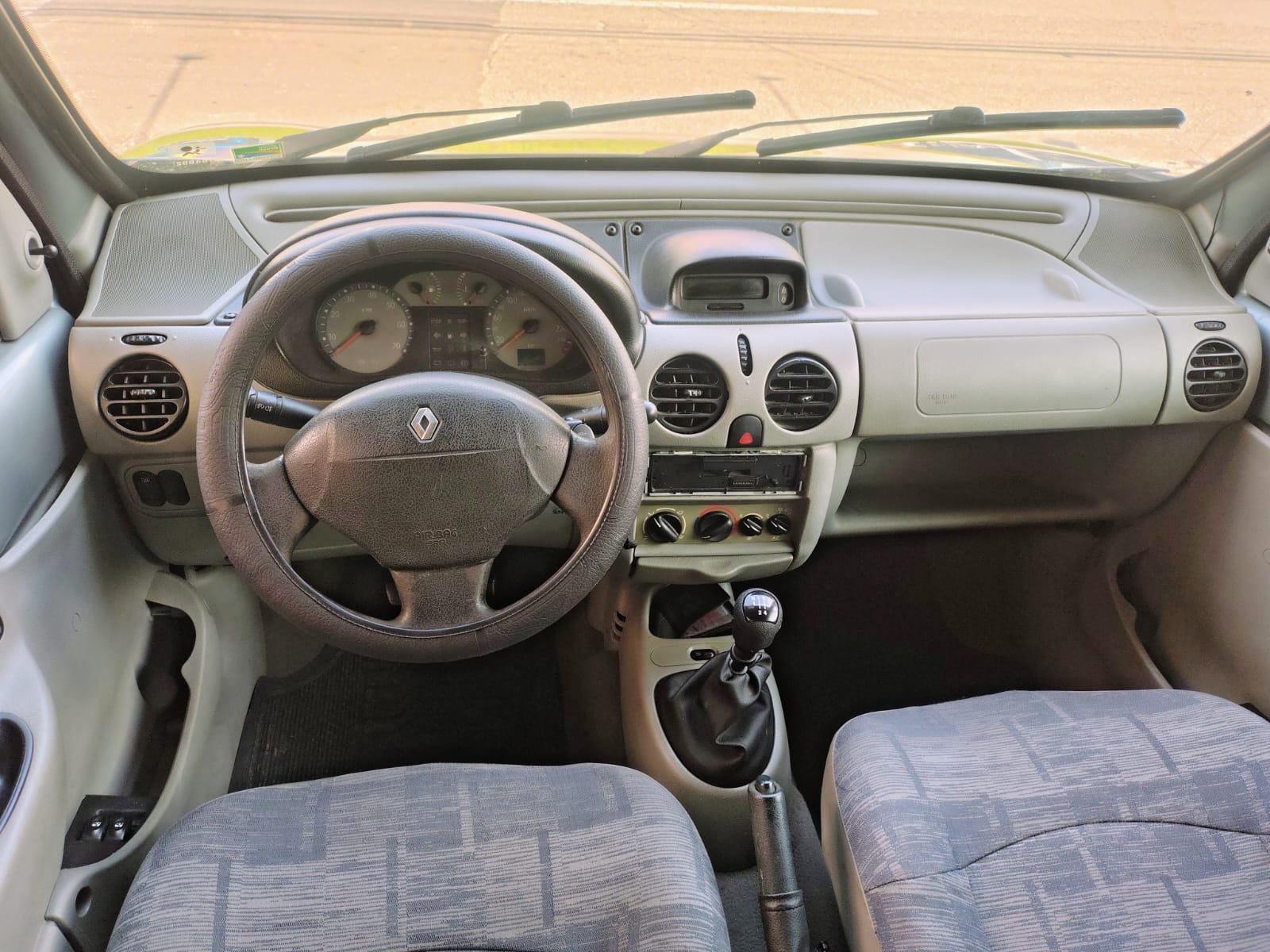 RENAULT KANGOO