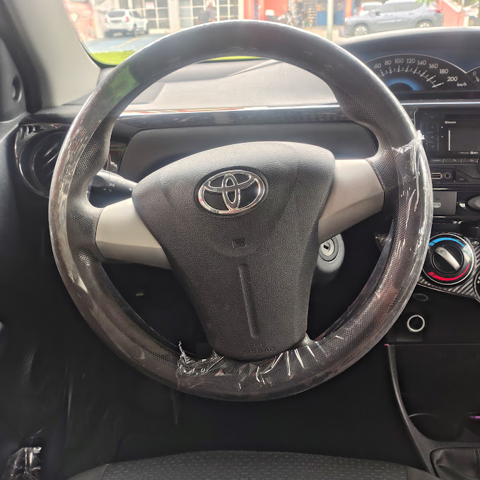 TOYOTA ETIOS