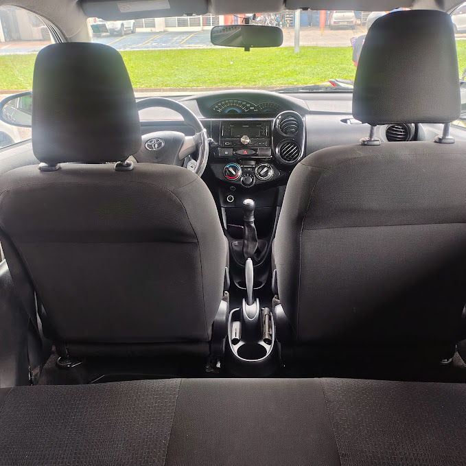 TOYOTA ETIOS