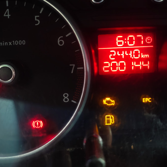 VOLKSWAGEN GOL