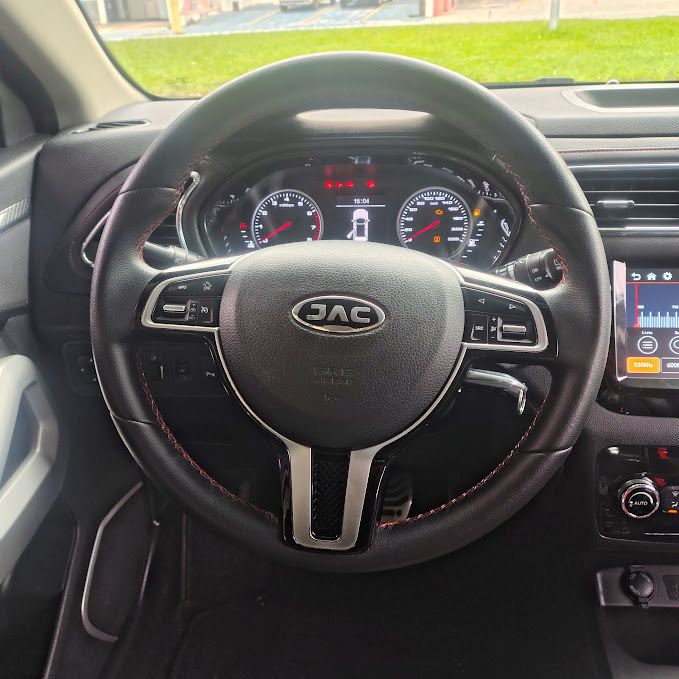 JAC T40
