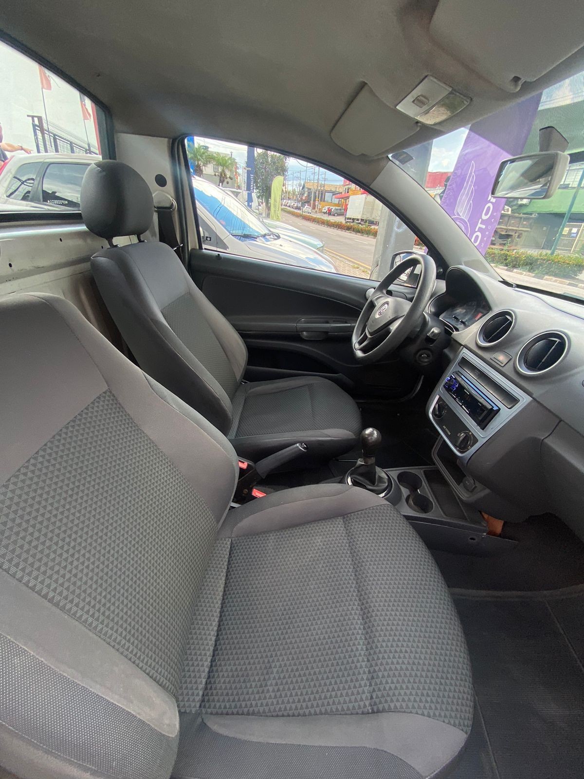 VOLKSWAGEN SAVEIRO 1.6 MSI ROBUST CS 8V