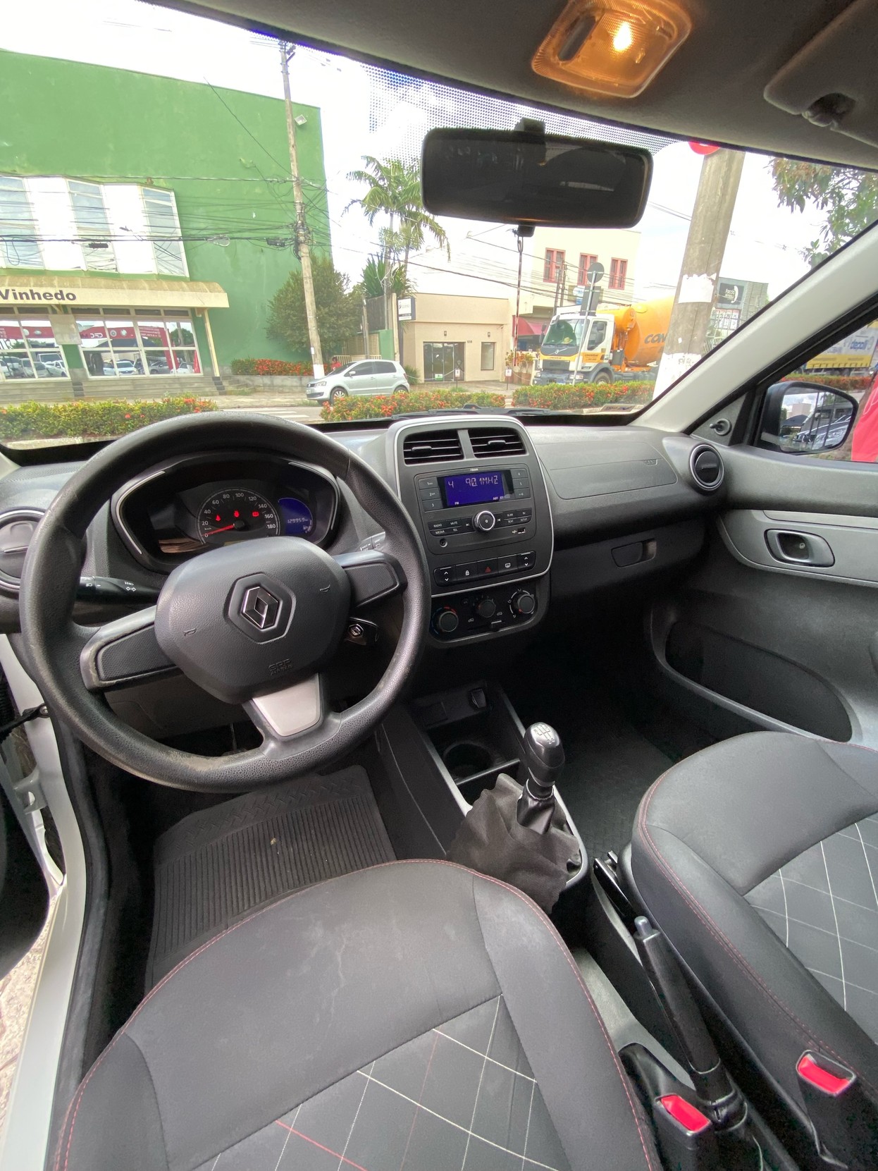 RENAULT KWID 1.0 12V SCE ZEN