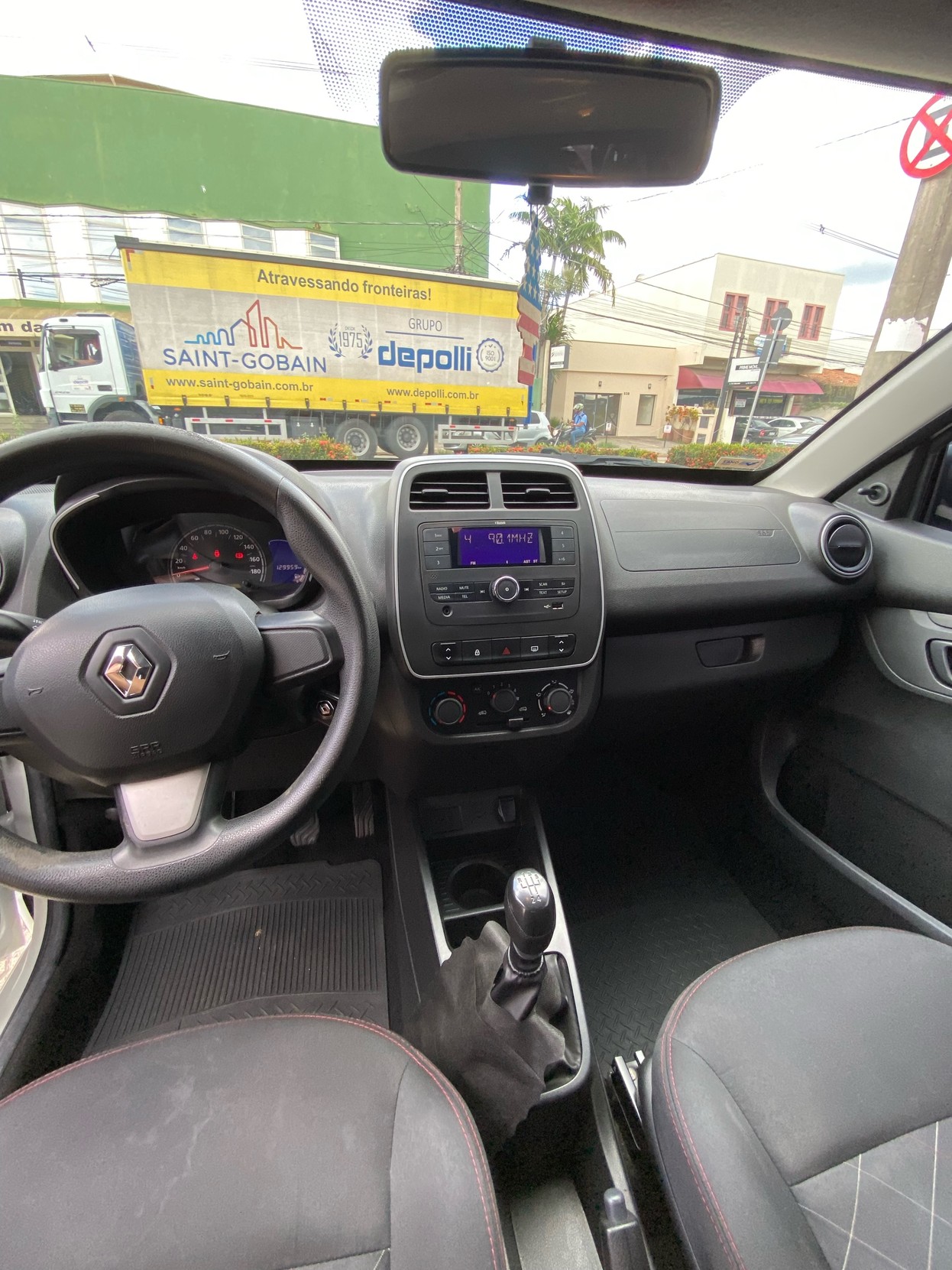 RENAULT KWID 1.0 12V SCE ZEN