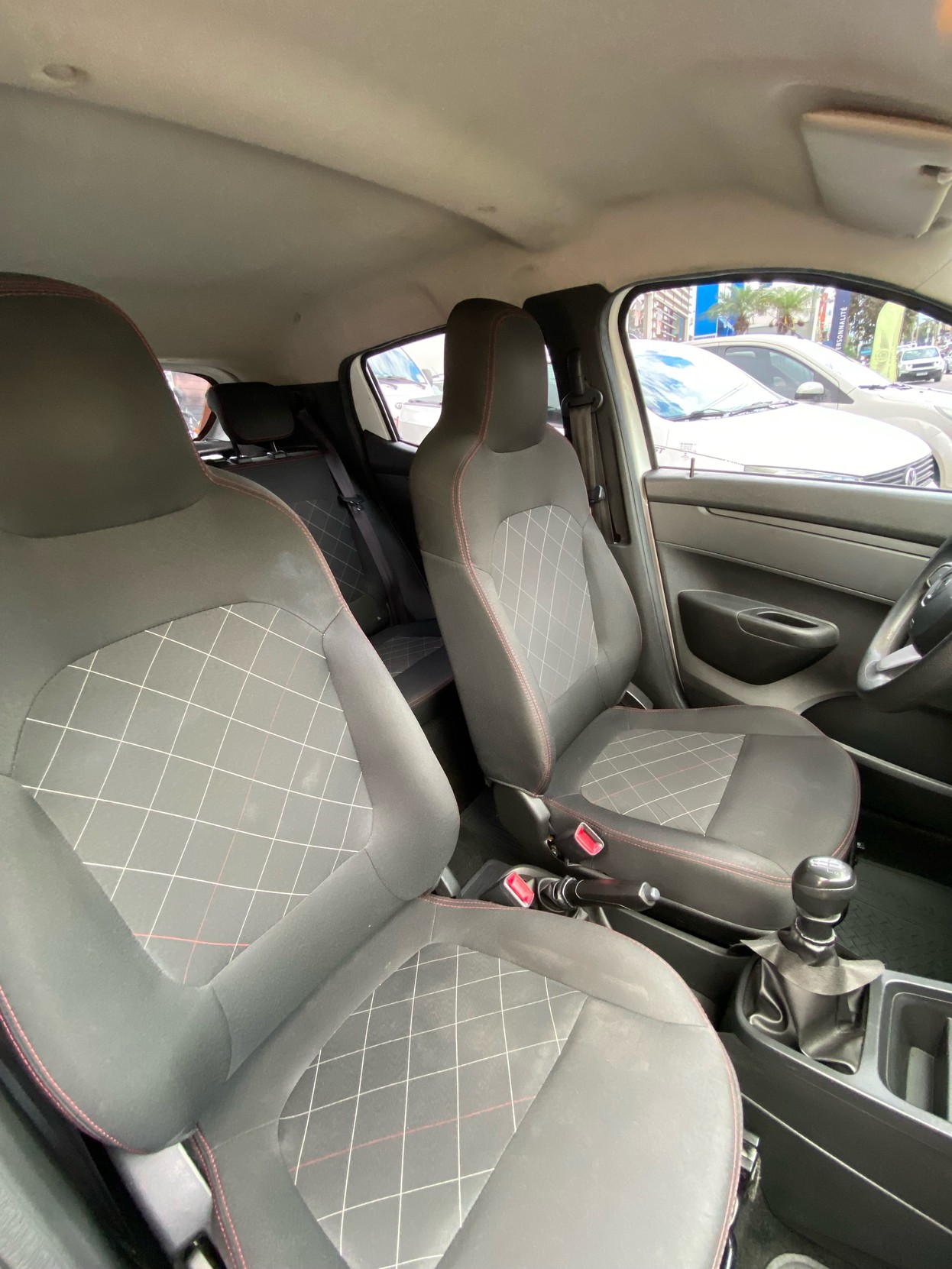 RENAULT KWID 1.0 12V SCE ZEN