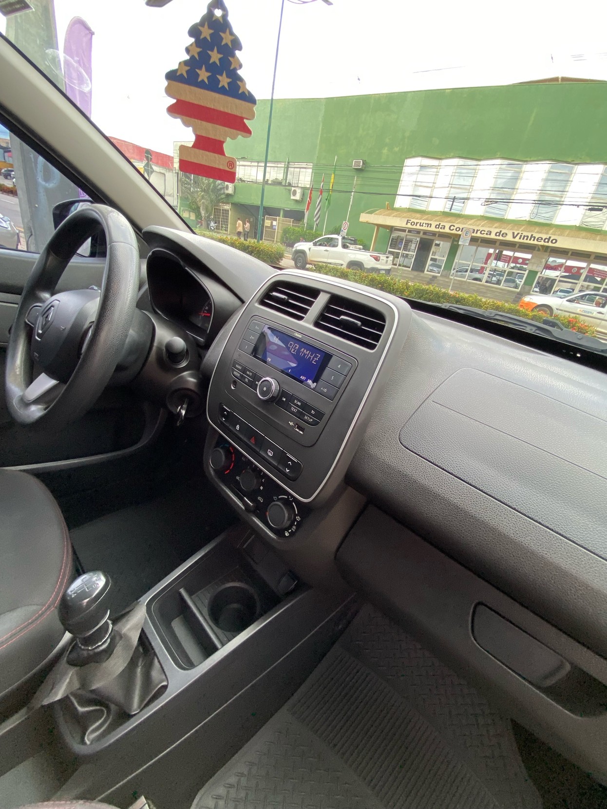 RENAULT KWID 1.0 12V SCE ZEN