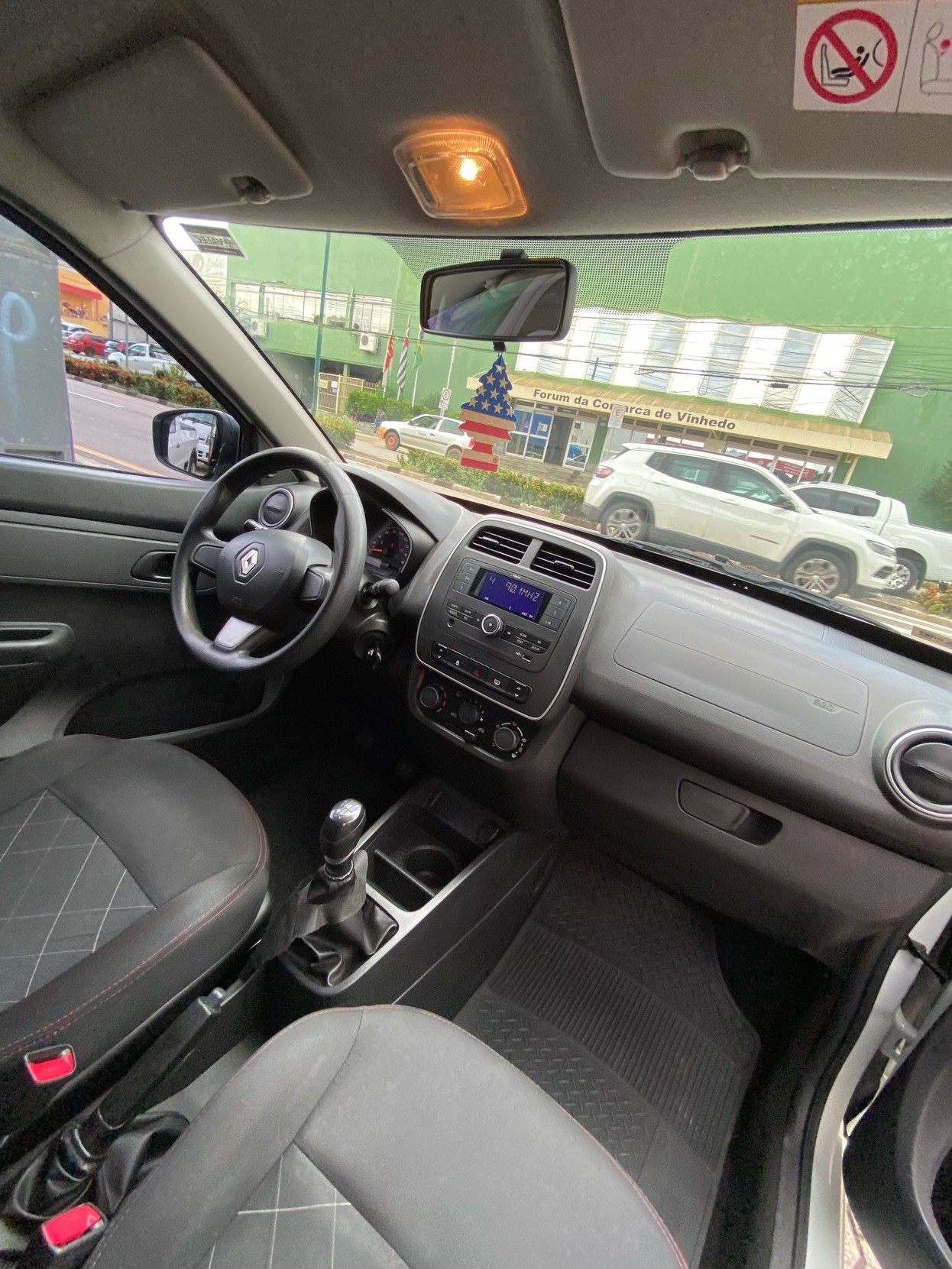 RENAULT KWID 1.0 12V SCE ZEN