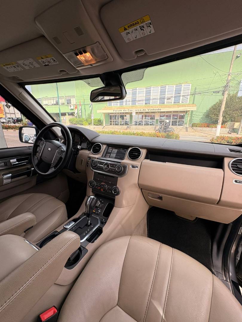 LAND ROVER DISCOVERY 4