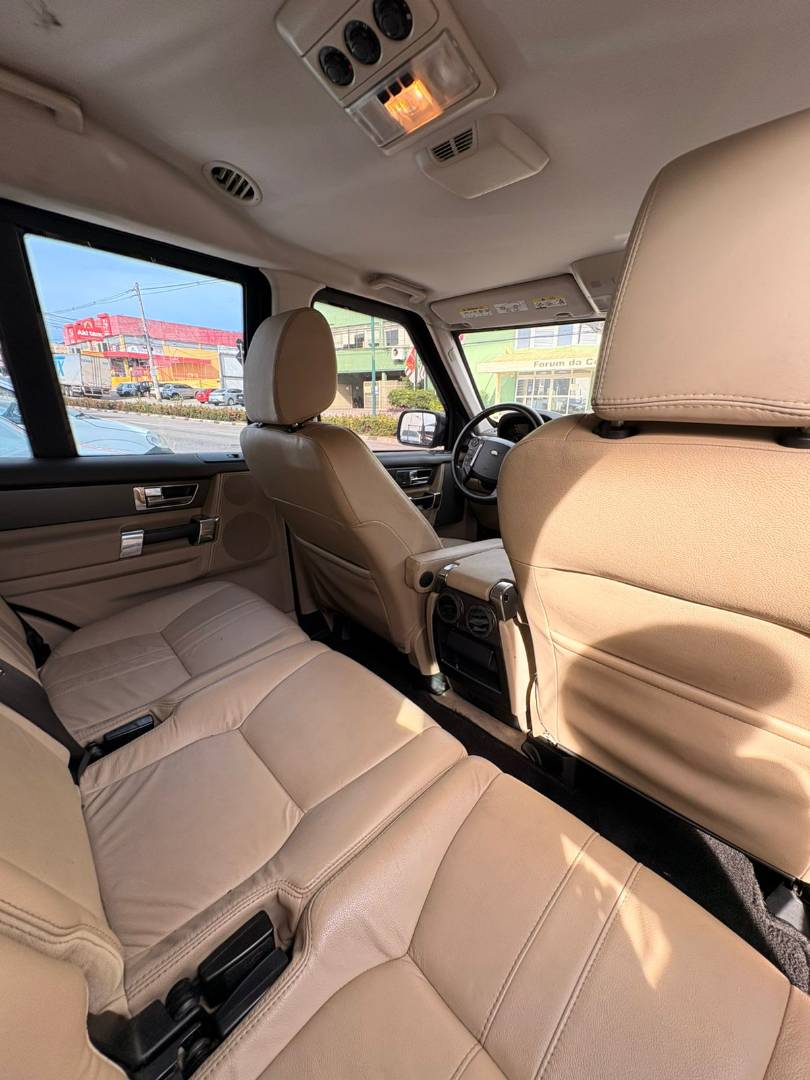 LAND ROVER DISCOVERY 4