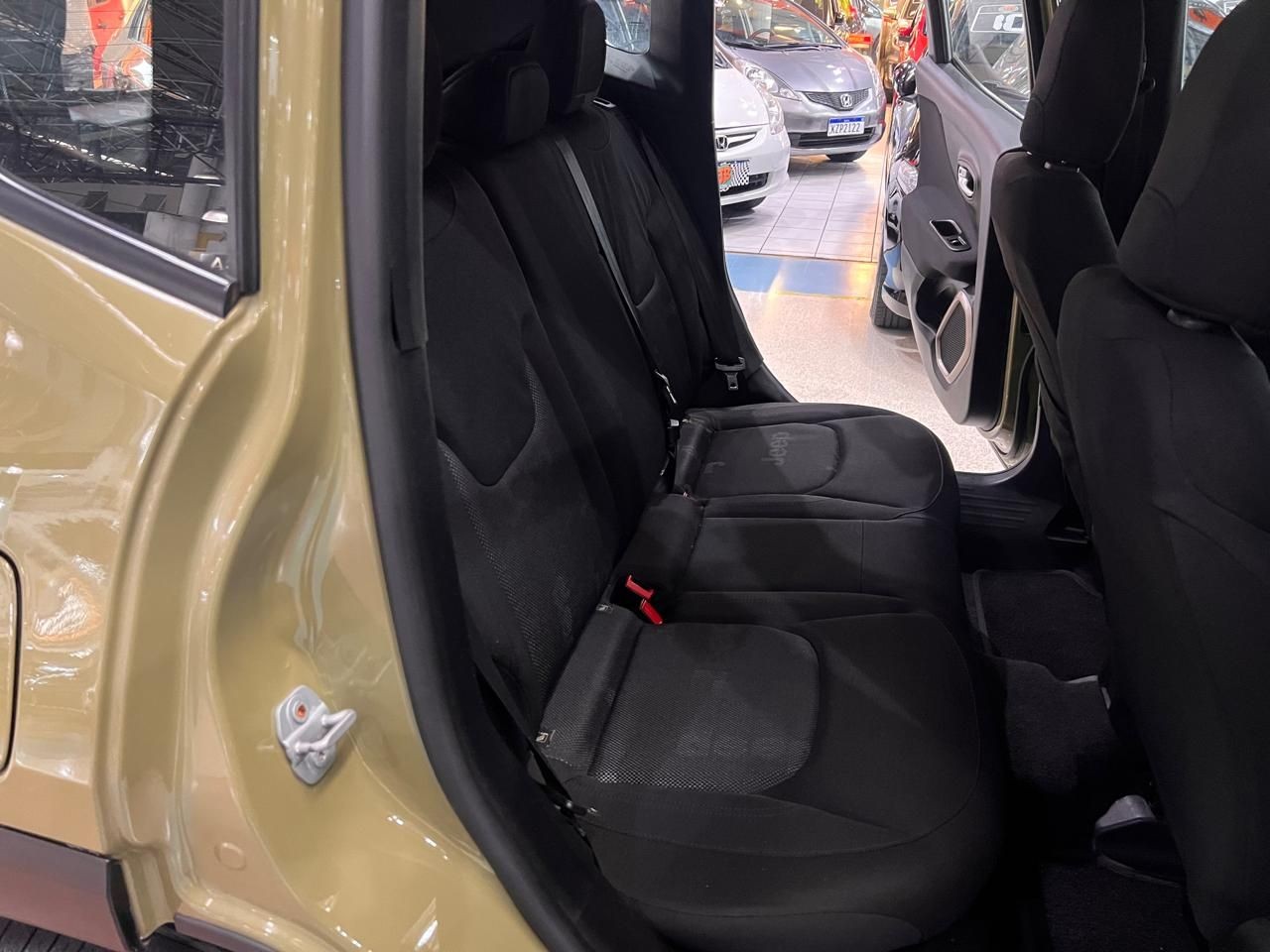 Car Image 12