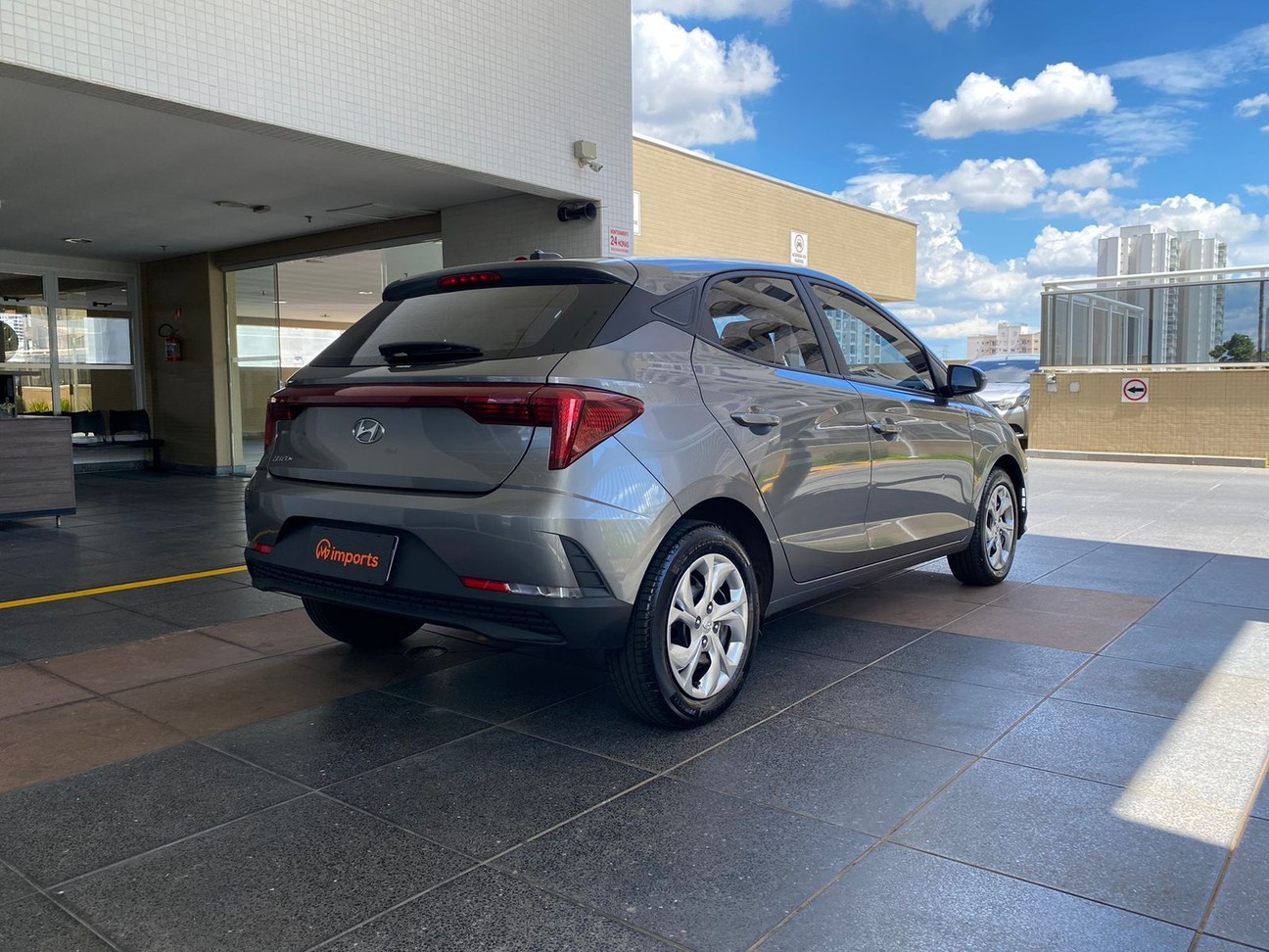 Car Image 4
