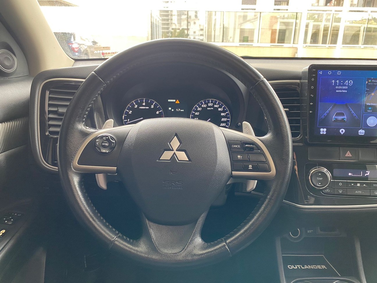 Car Image 17