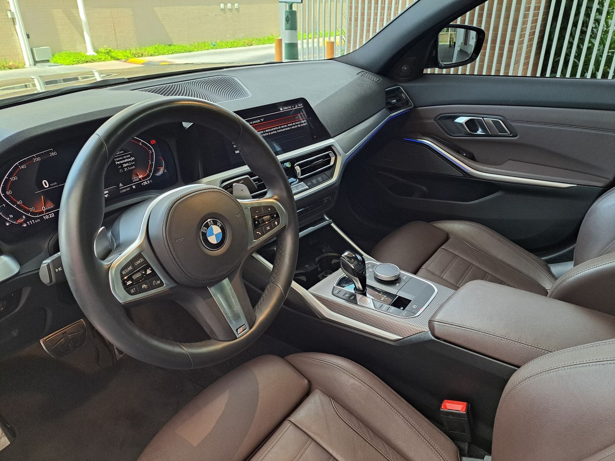 Car Image 19
