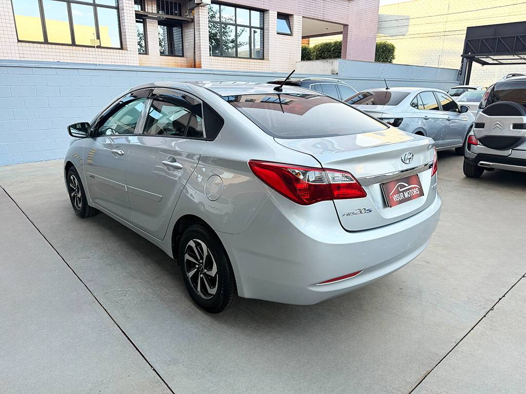 HYUNDAI HB20S