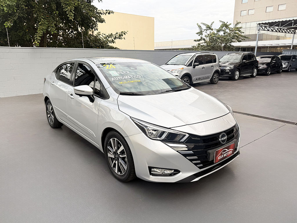 NISSAN VERSA