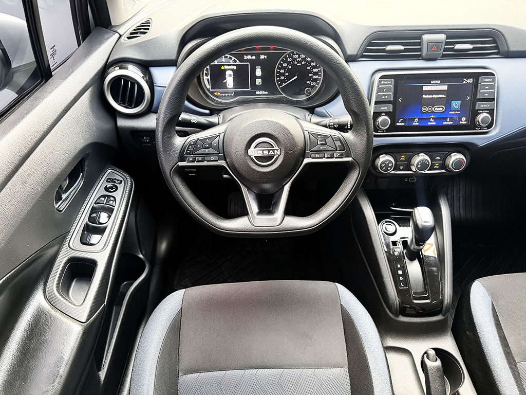 NISSAN VERSA