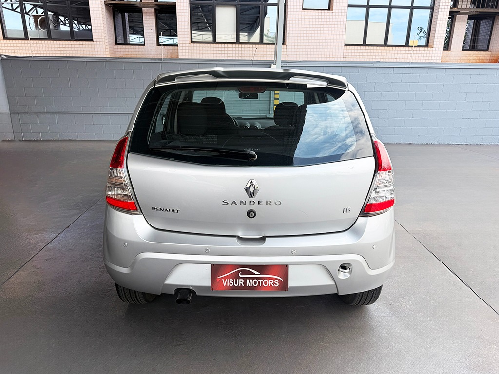 RENAULT SANDERO