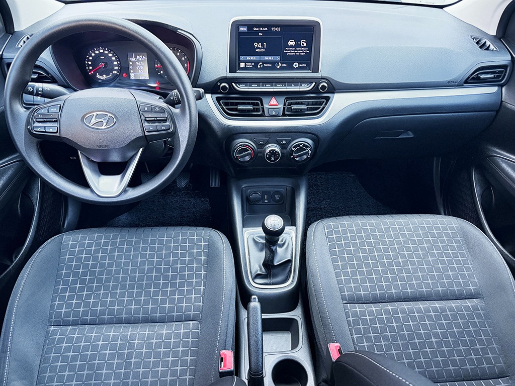 HYUNDAI HB20
