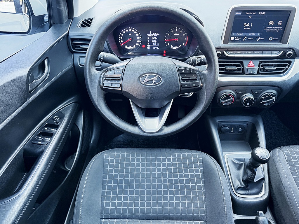 HYUNDAI HB20