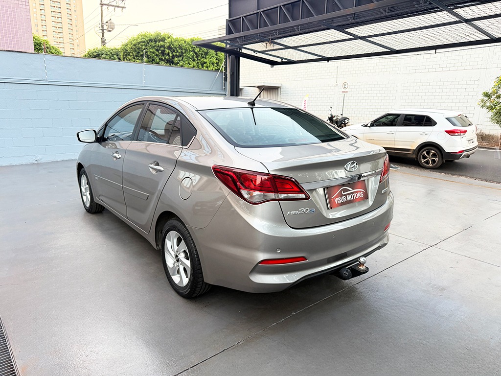 HYUNDAI HB20S
