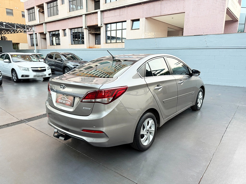 HYUNDAI HB20S