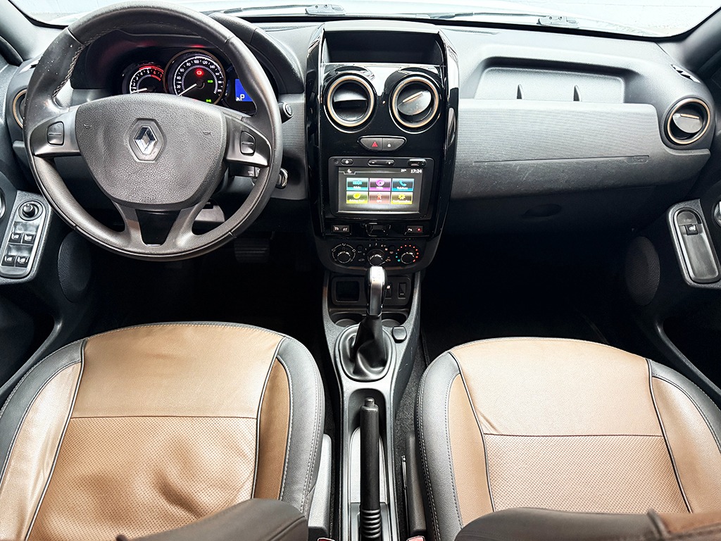 RENAULT DUSTER