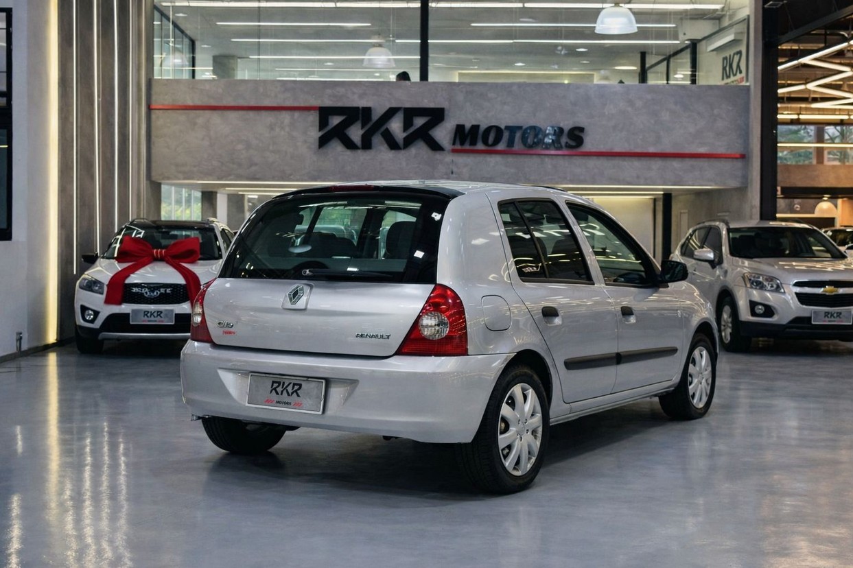 RENAULT CLIO