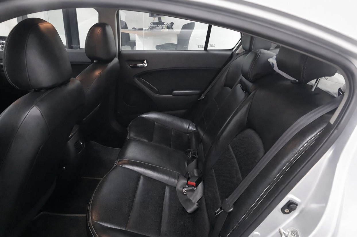 KIA CERATO