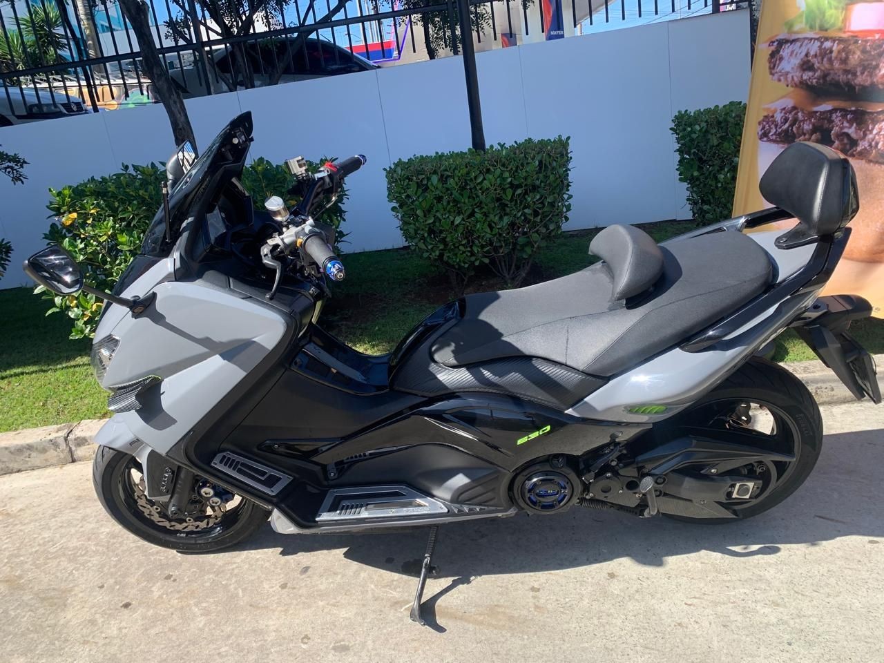 YAMAHA TMAX ABS