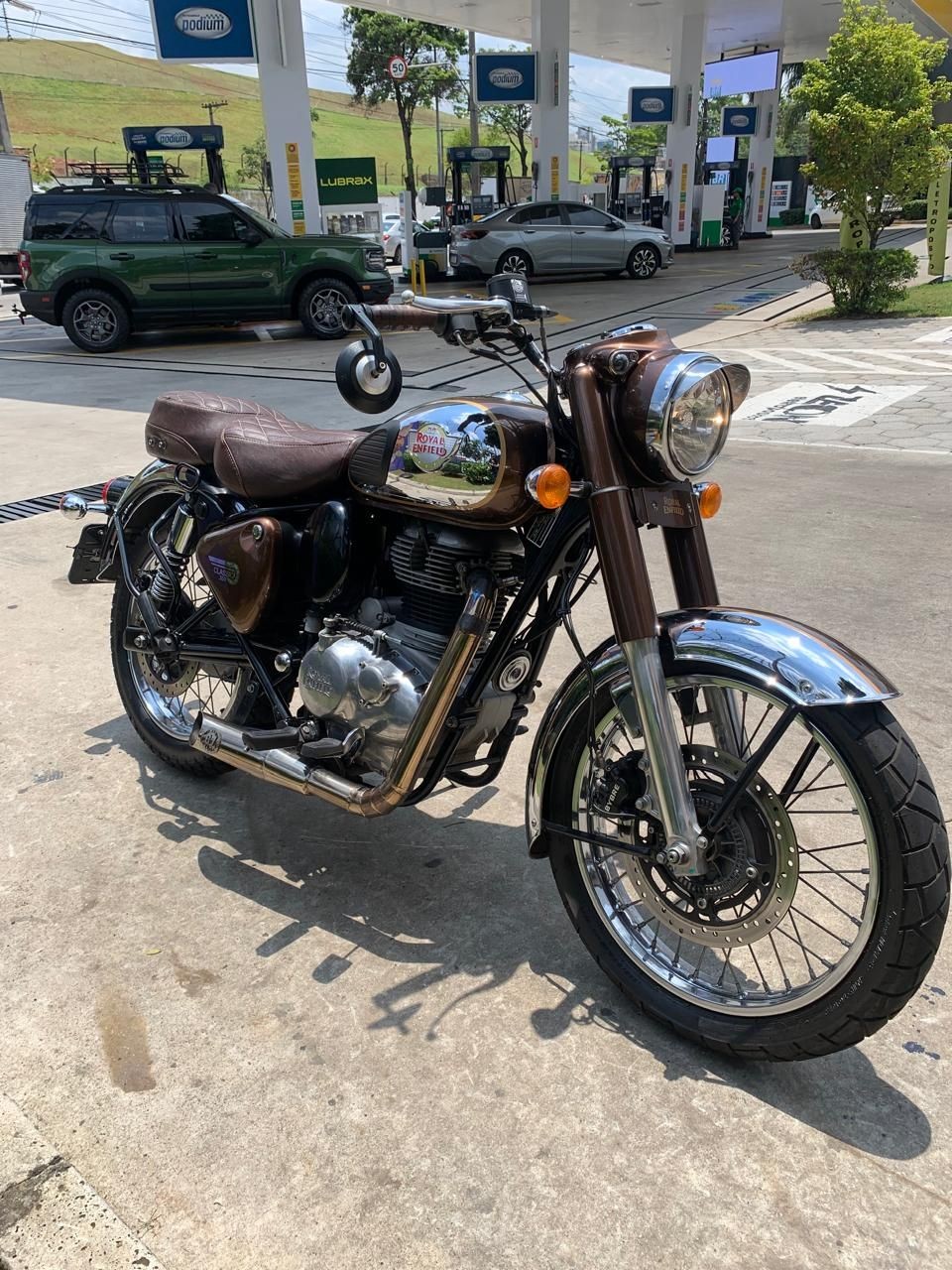 ROYAL ENFIELD CLASSIC 500