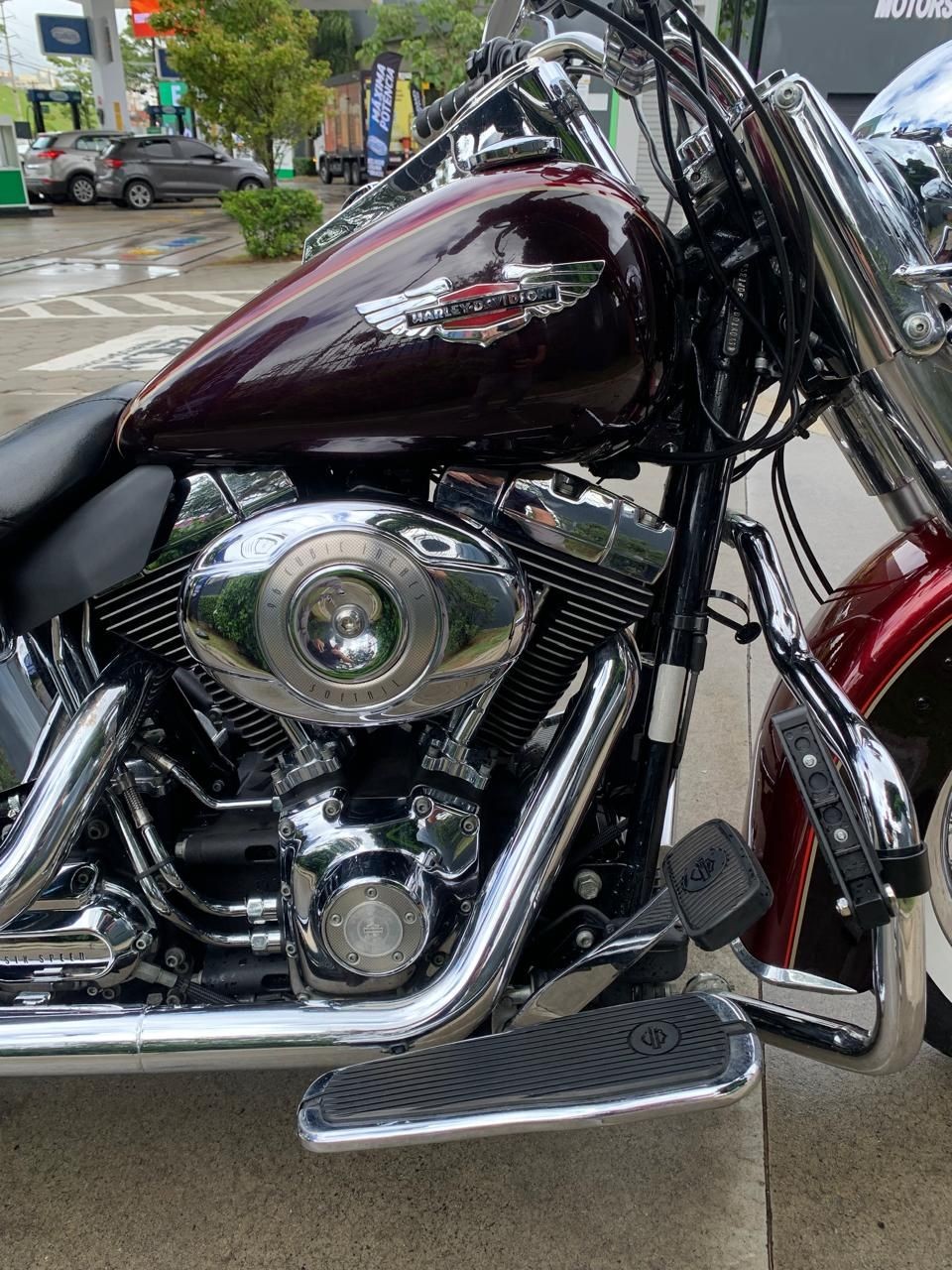 HARLEY-DAVIDSON SOFTAIL DELUXE