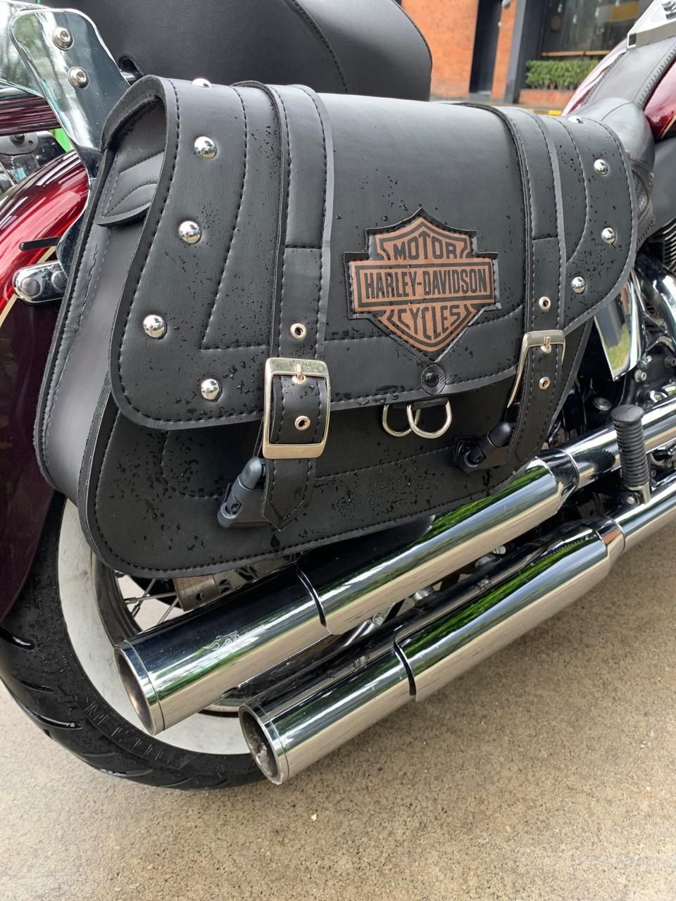 HARLEY-DAVIDSON SOFTAIL DELUXE